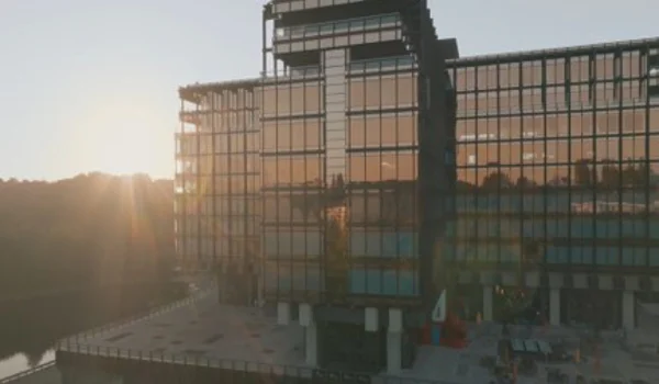 BXL